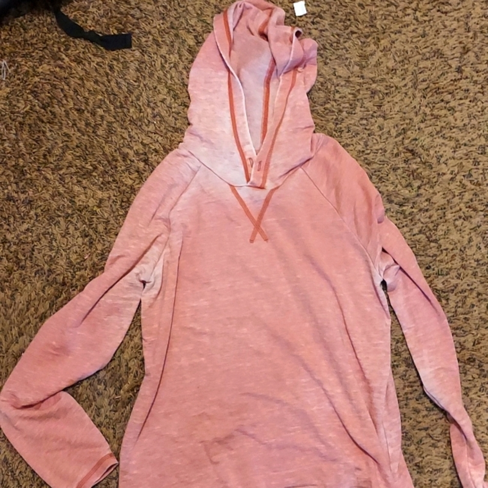 Salmon pink thin sweatshirt